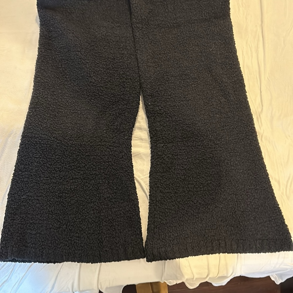 Skims Knit Black Pants - Picture 2 of 4